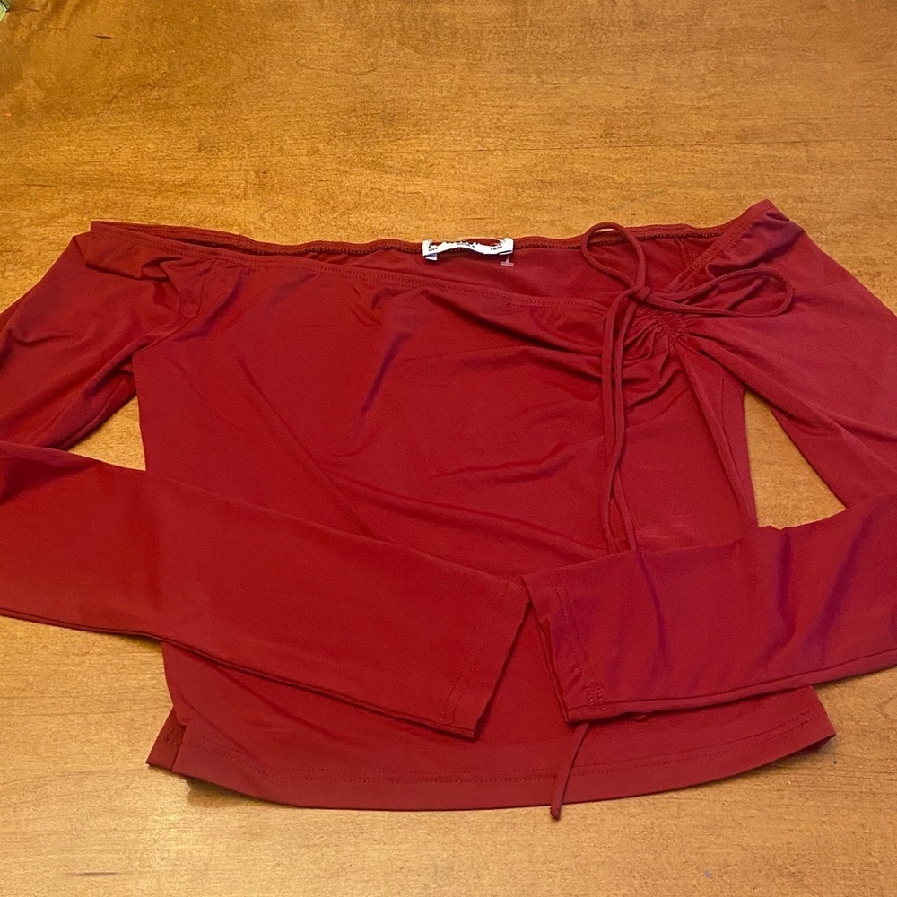 Princess Polly Wine Red Off-Shoulder Crop Top - Picture 2 of 6